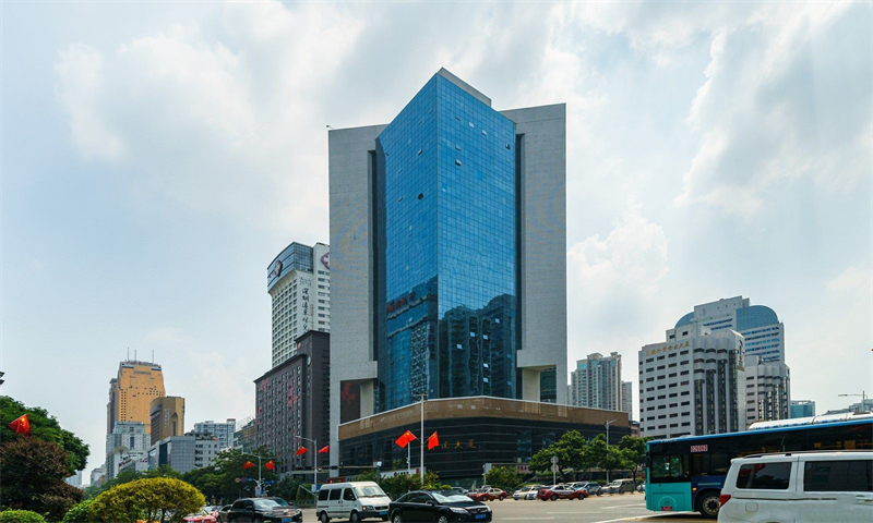 中建大厦01