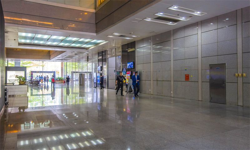 新华保险大厦04