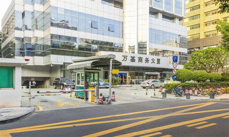 万基商务大厦03
