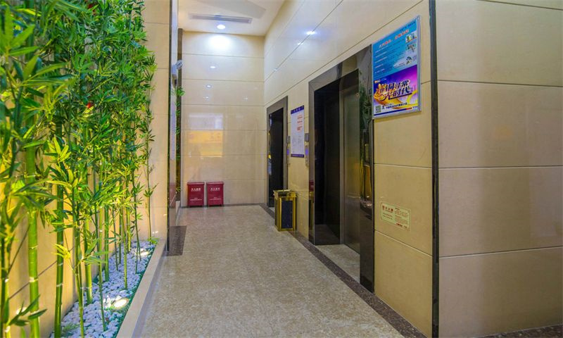 太阳能硅谷大厦03